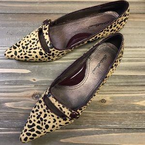 Eddie Bauer Animal Print Flats 6.5